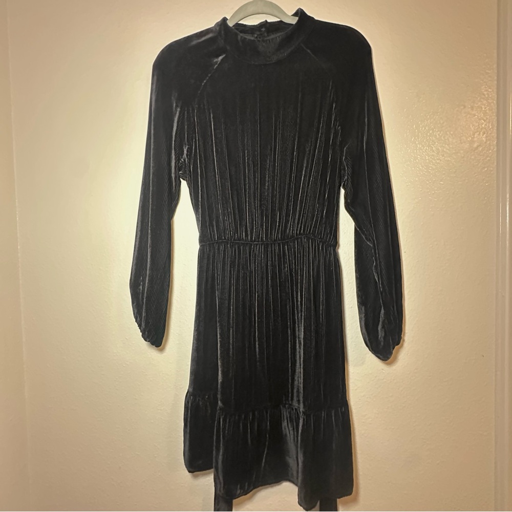 Cloth & Stone Black Long Sleeve Dress